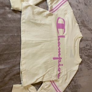 Cropped Champion Crewneck
